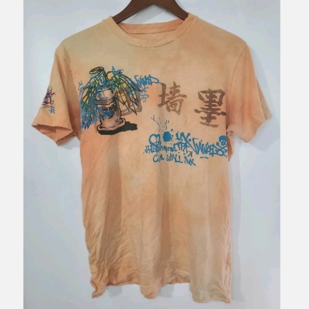 Authentic China Wall Ink Graffiti Graphic T - Picture 1 of 8